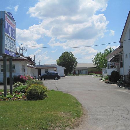Rosecourt Motel Stratford Exterior foto